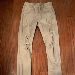 Distressed Skinny Jean